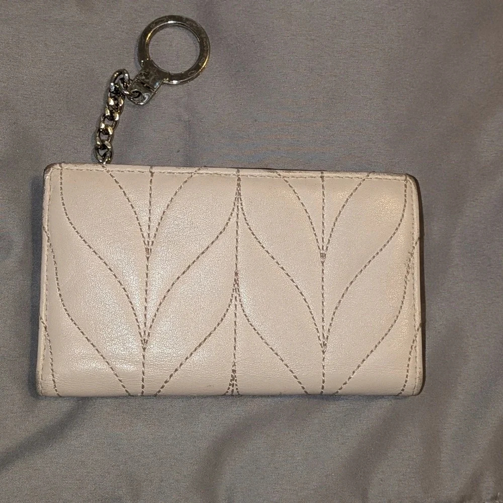 Kate Spade Briar Lane Quilted Mikey  Leather Card Holder Keychain Cream Gold
